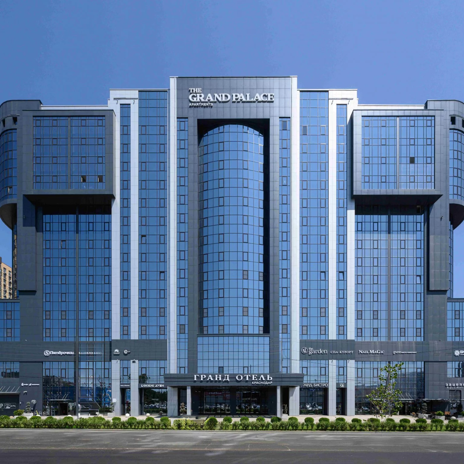 Место проведения — Гранд Отель by LeePrime